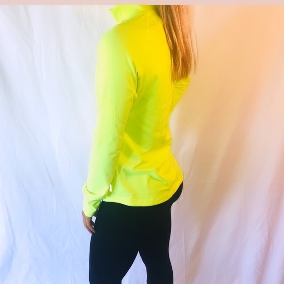 Pullover - Picture 3 of 4